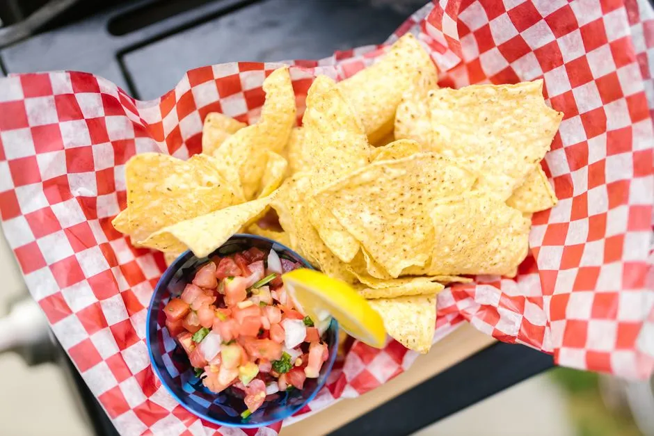 Roasted Tomato Salsa Recipe: Smoky Salsa Roja